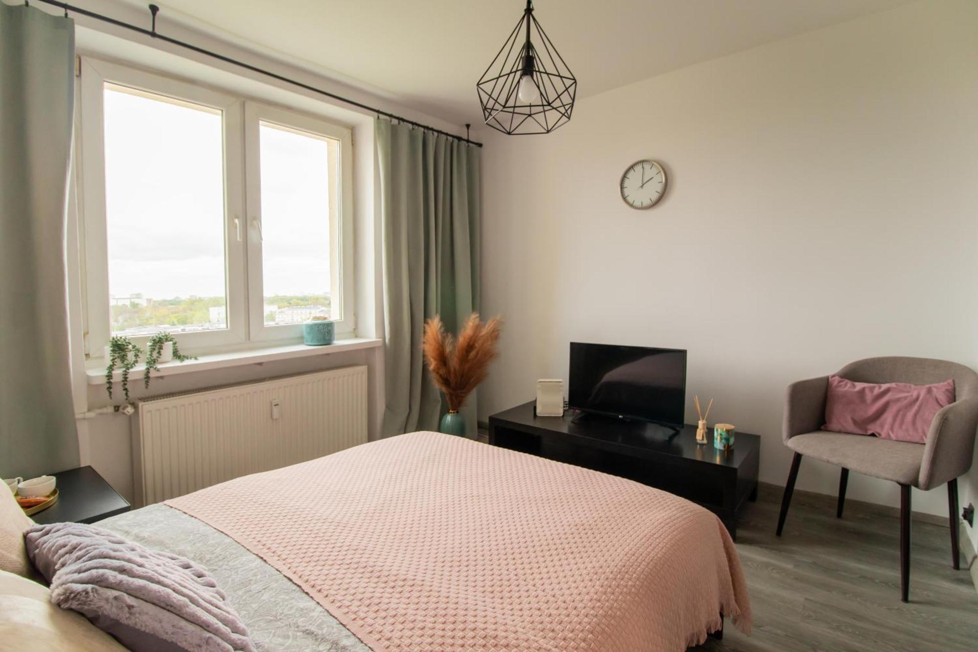 Piotrapartments - Daleka Cozy Train&Airport Apartment Varsovia Exterior foto